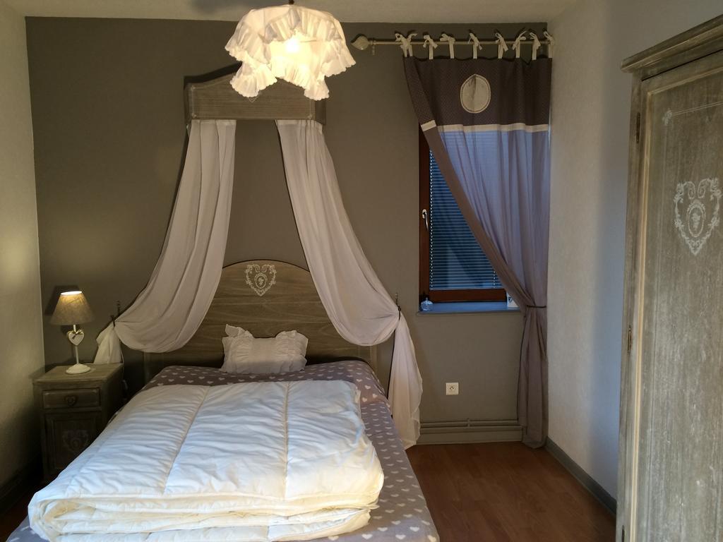 Gite Des 3 Chateaux Ribeauville  Ruang foto